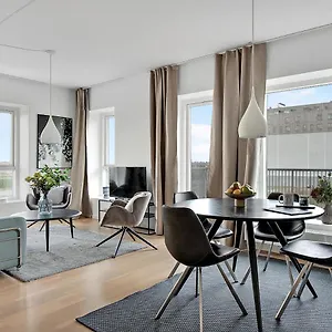 Sanders Arena - Precious One-bedroom Close To Metro Station Copenhagen